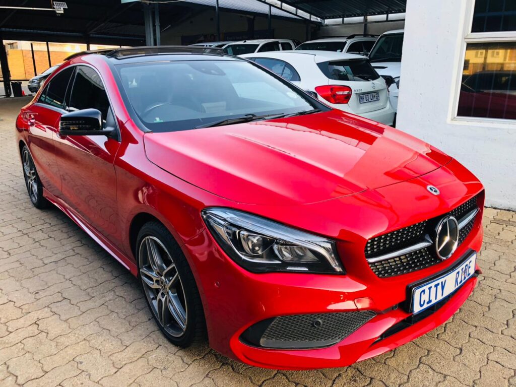 Mercedes Benz CLA200