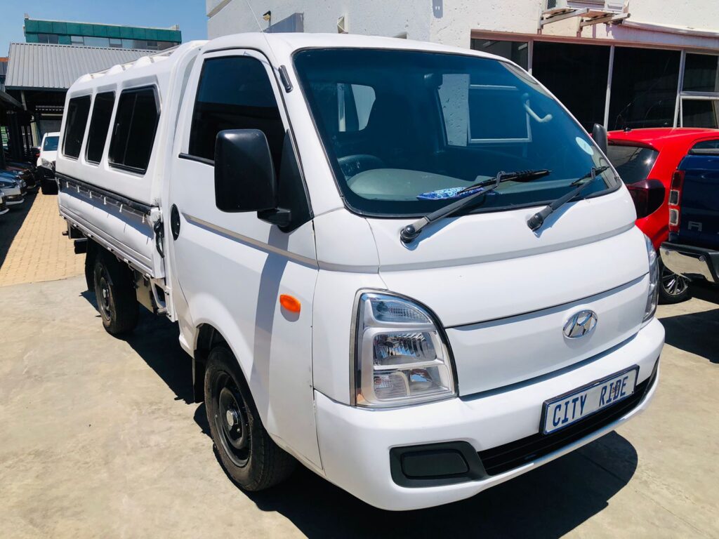 HYUNDAI H100