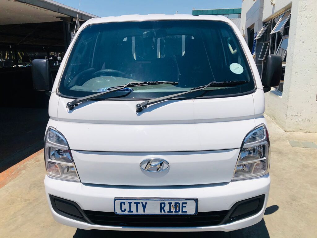 HYUNDAI H100