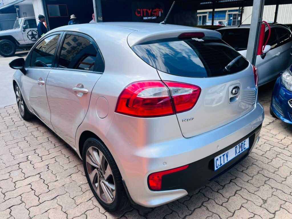 Kia Rio Tec Sunroof