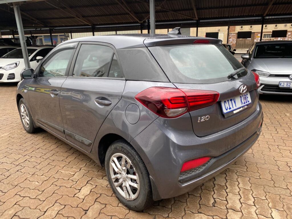 Hyundai i20